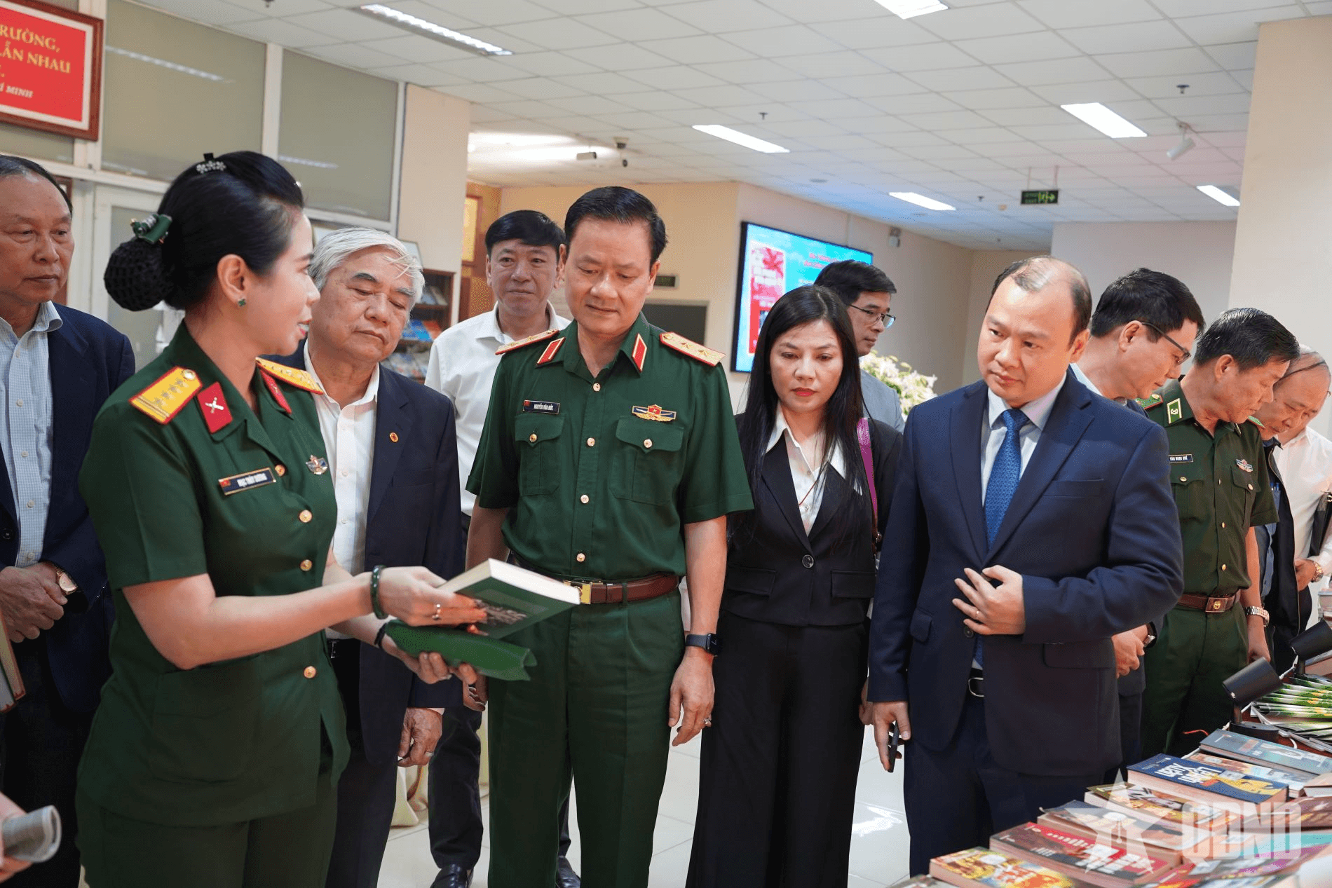 Thư viện Quân đội tổ chức các hoạt động văn hóa đọc