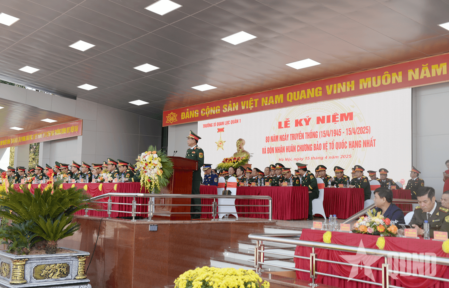 Chủ tịch nước Lương Cường gửi thư khen Trường Sĩ quan Lục quân 1