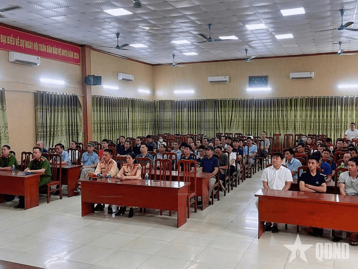 Tuyên truyền pháp luật giao thông, vận động người dân bỏ xe tự chế