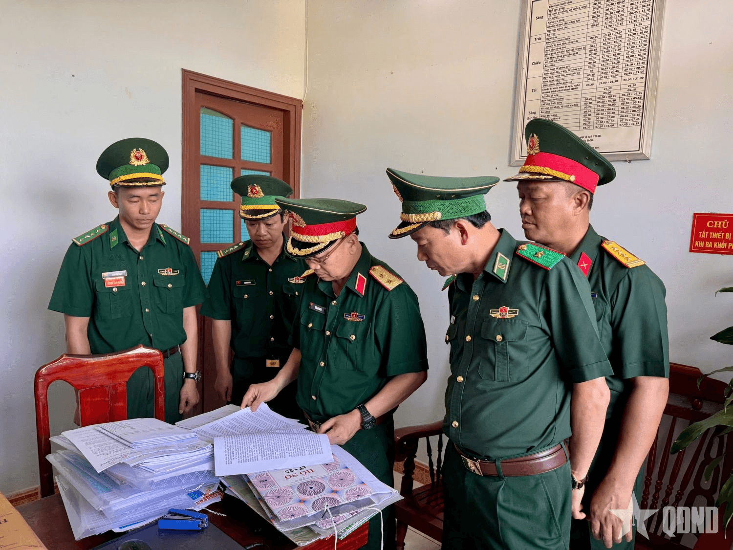 Trung tướng Thái Đại Ngọc kiểm tra công tác sẵn sàng chiến đấu tại Bộ chỉ huy Bộ đội Biên phòng tỉnh Phú Yên