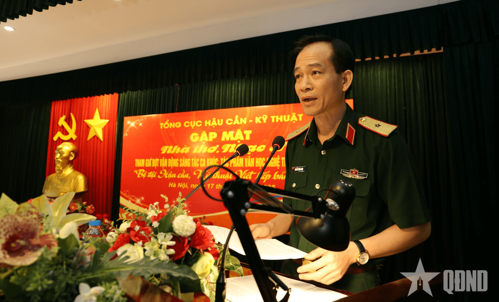 Gặp mặt các văn nghệ sĩ tham gia đợt vận động sáng tác về ngành Hậu cần - Kỹ thuật Quân đội