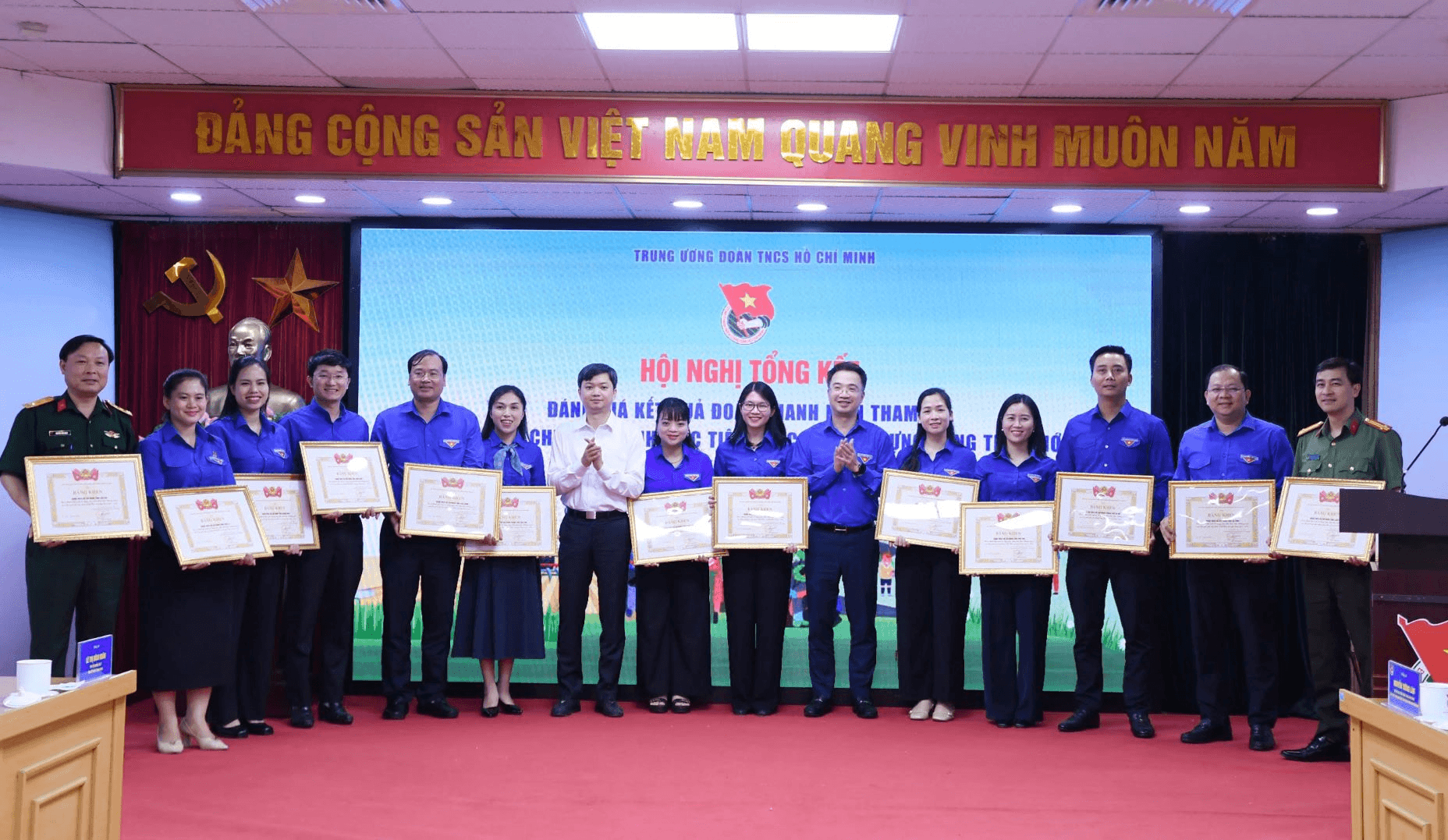 Thanh niên tổ chức hơn 76.000 hoạt động chuyển đổi số khu vực nông thôn