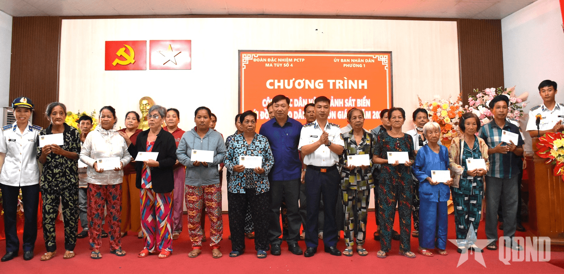 Cảnh sát biển với đồng bào dân tộc, tôn giáo tại Cà Mau