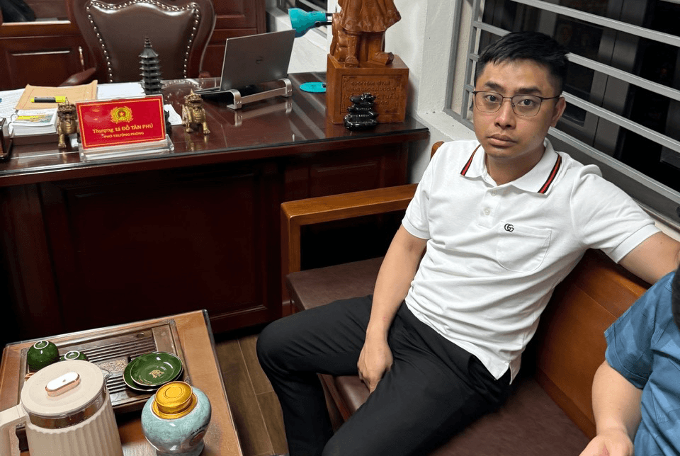 Sáng phẩm chất người Công an nhân dân dân “vì nước quên thân, vì dân phục vụ”