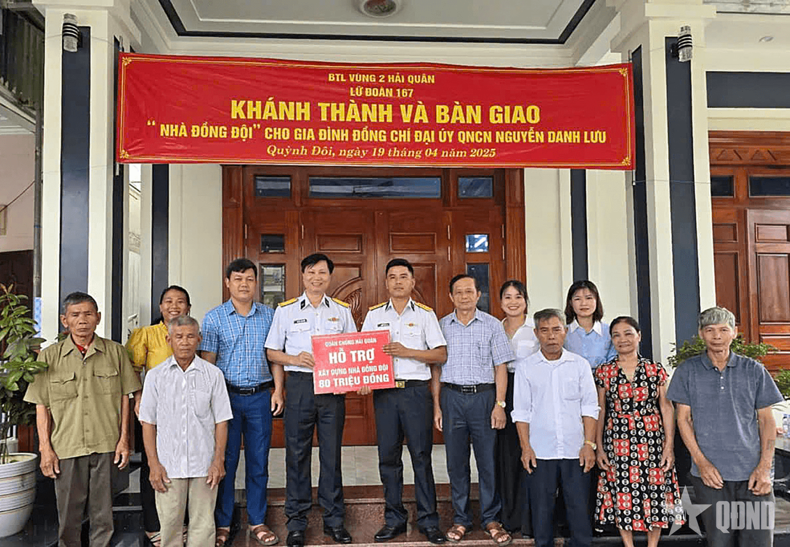 Lữ đoàn 167, Vùng 2 Hải quân bàn giao nhà đồng đội cho 2 quân nhân