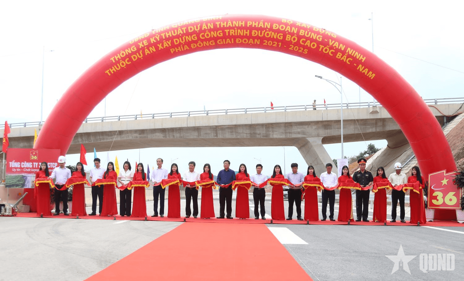 Quảng Bình: Thông xe kỹ thuật Dự án thành phần Bùng - Vạn Ninh