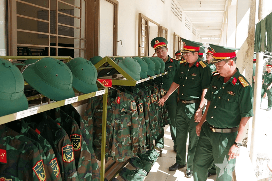 Xây dựng LLVT tỉnh Hậu Giang vững mạnh toàn diện, mẫu mực tiêu biểu