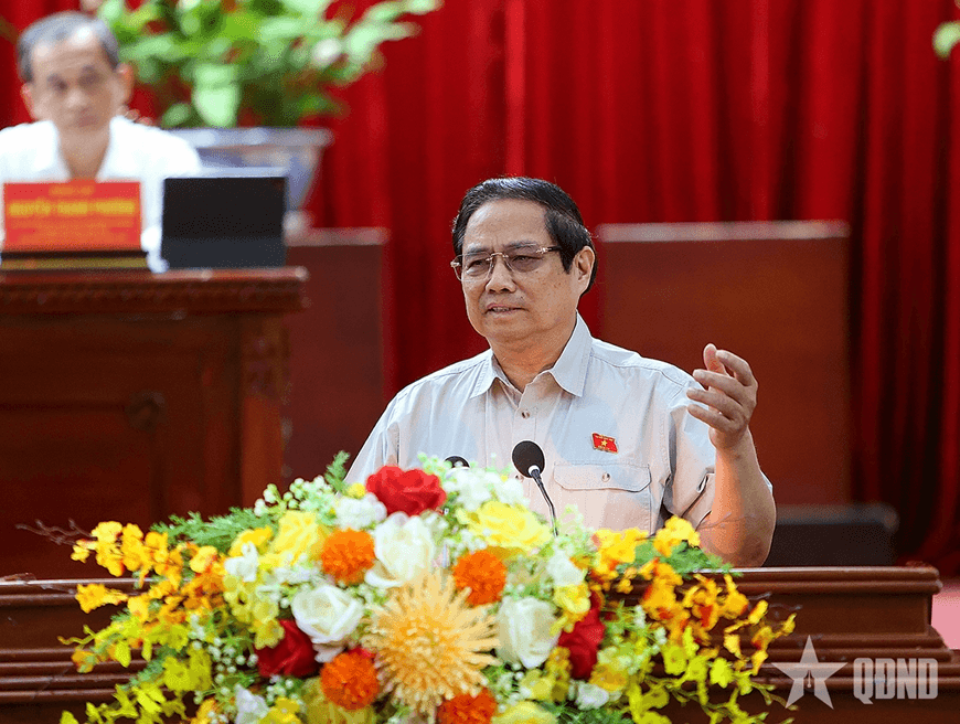 Thủ tướng Phạm Minh Chính tiếp xúc cử tri doanh nghiệp ở TP Cần Thơ