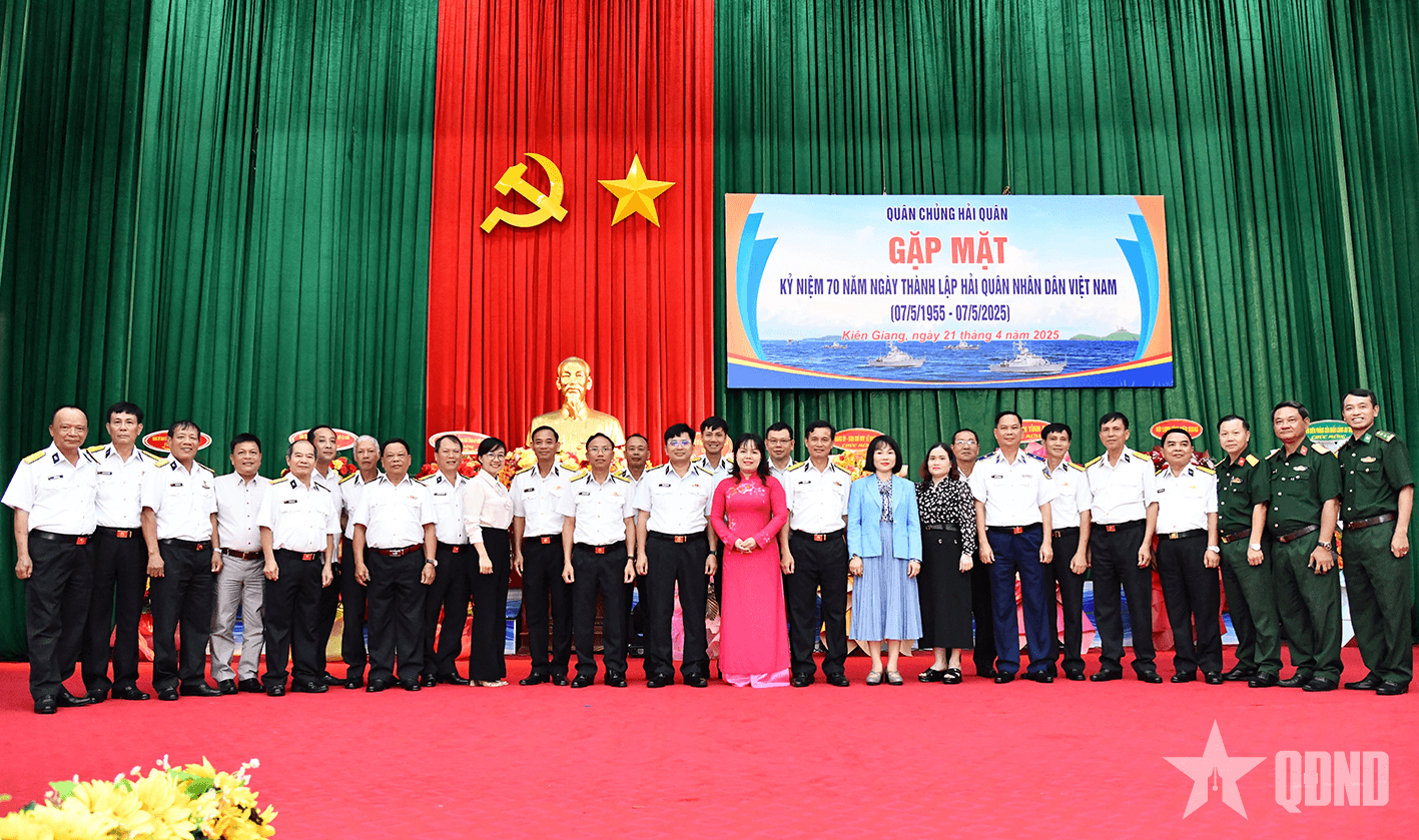 Quân chủng Hải quân gặp mặt kỷ niệm 70 năm Ngày thành lập