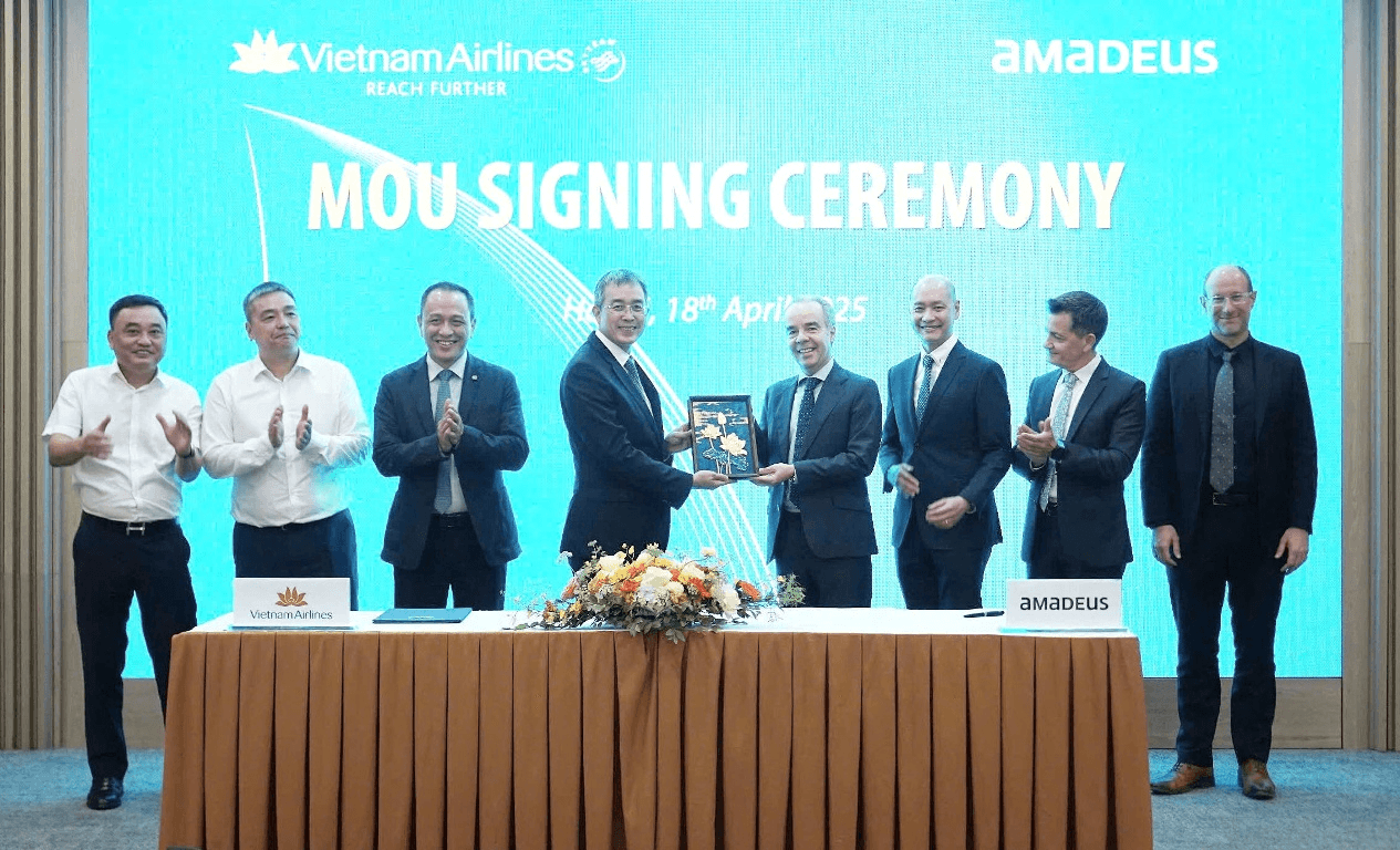 Vietnam Airlines hợp tác với Amadeus IT Group phát triển các giải pháp công nghệ nâng chất lượng hàng không