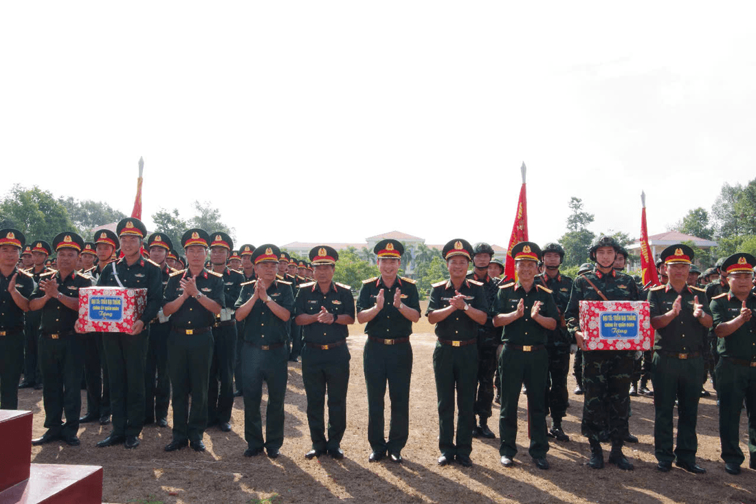 Quân đoàn 12 kiểm tra, động viên lực lượng tham gia diễu binh