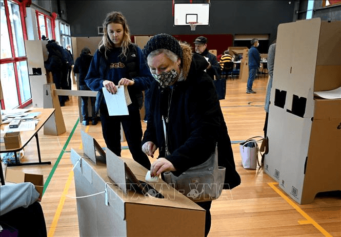 Bầu cử Australia: Cử tri bắt đầu đi bỏ phiếu sớm
