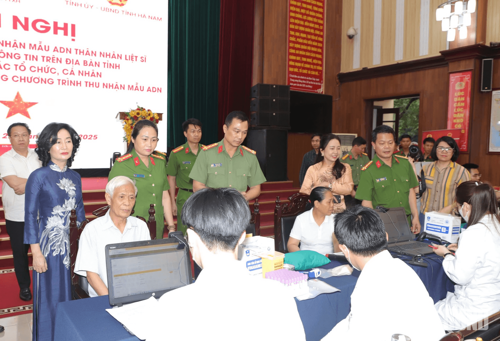 Hà Nam: Triển khai cao điểm thu nhận mẫu ADN thân nhân liệt sĩ chưa xác định thông tin
