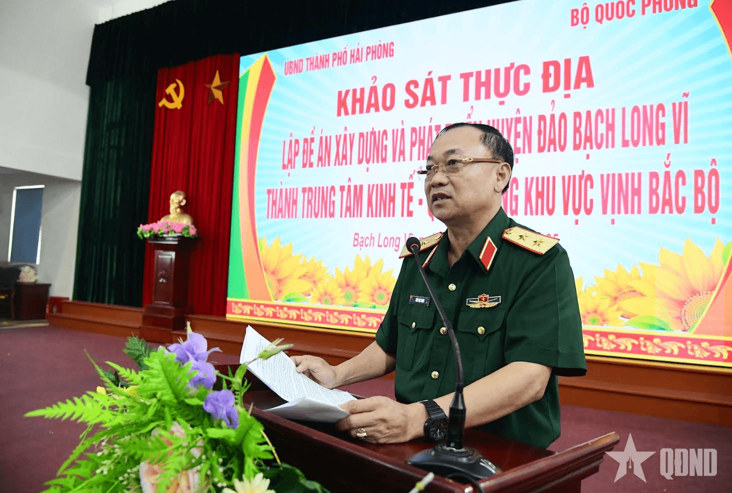Bộ Quốc phòng khảo sát xây dựng Bạch Long Vĩ thành trung tâm kinh tế - quốc phòng