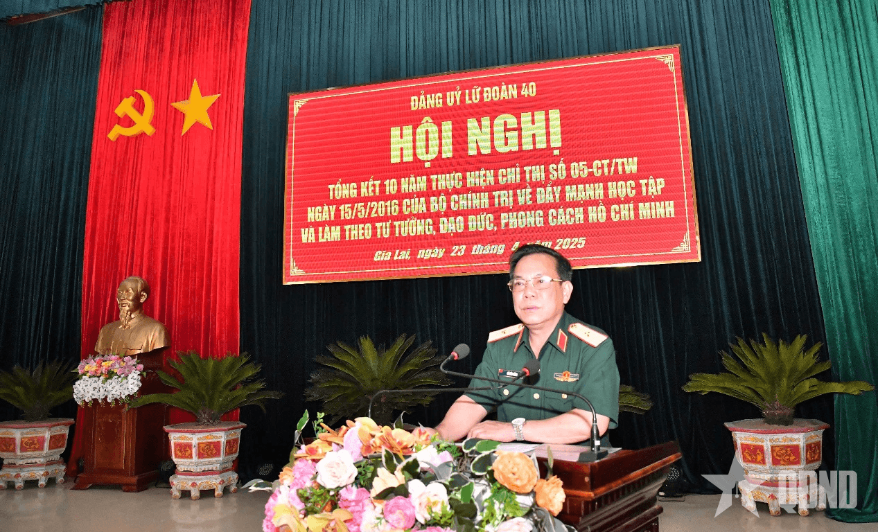Lữ đoàn Pháo binh 40 tổng kết 10 năm thực hiện Chỉ thị 05 của Bộ Chính trị