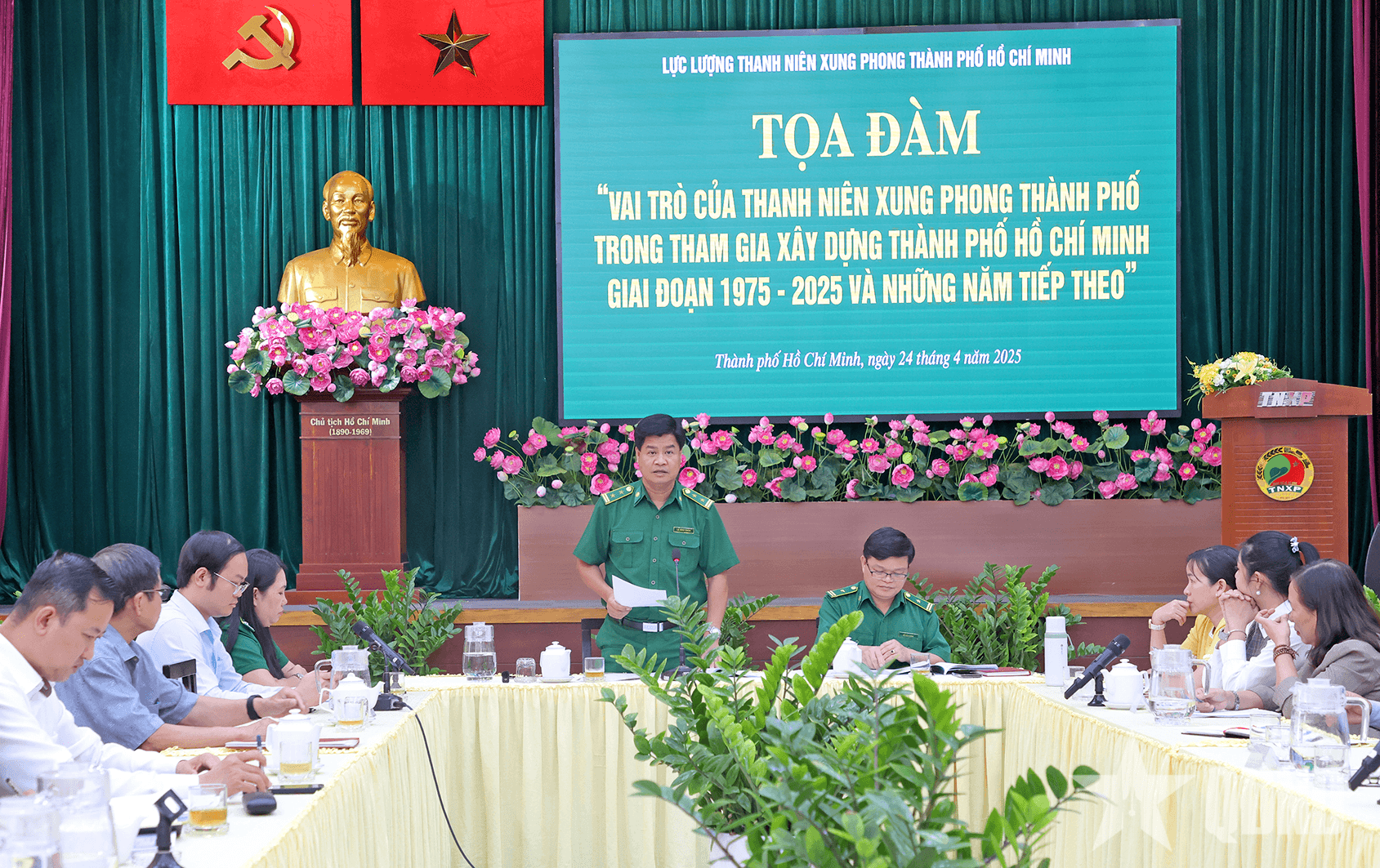 Phát huy vai trò của thanh niên xung phong trong xây dựng TP Hồ Chí Minh