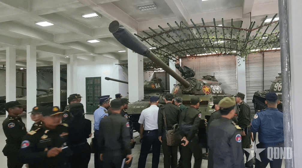 Trưng bày chuyên đề “Bộ đội Tăng thiết giáp tự hào viết khúc khải hoàn ca”