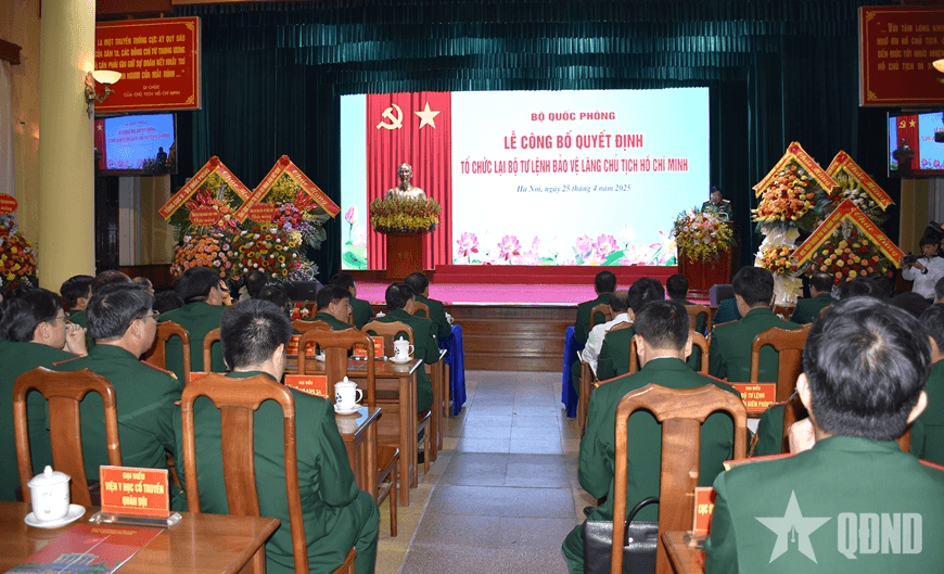 Lễ công bố Quyết định tổ chức lại Bộ tư lệnh Bảo vệ Lăng Chủ tịch Hồ Chí Minh