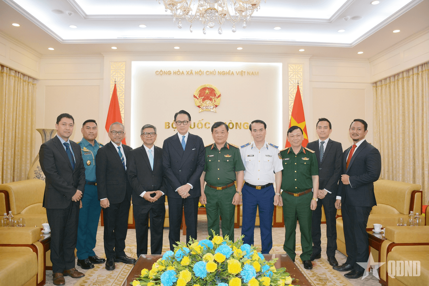 Thượng tướng Hoàng Xuân Chiến tiếp Thứ trưởng Bộ Ngoại giao Indonesia