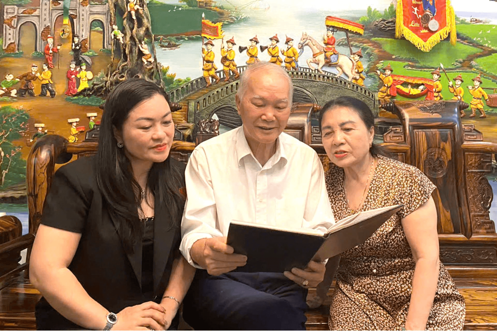 Nhớ mãi tình cảm của nhân dân Lào