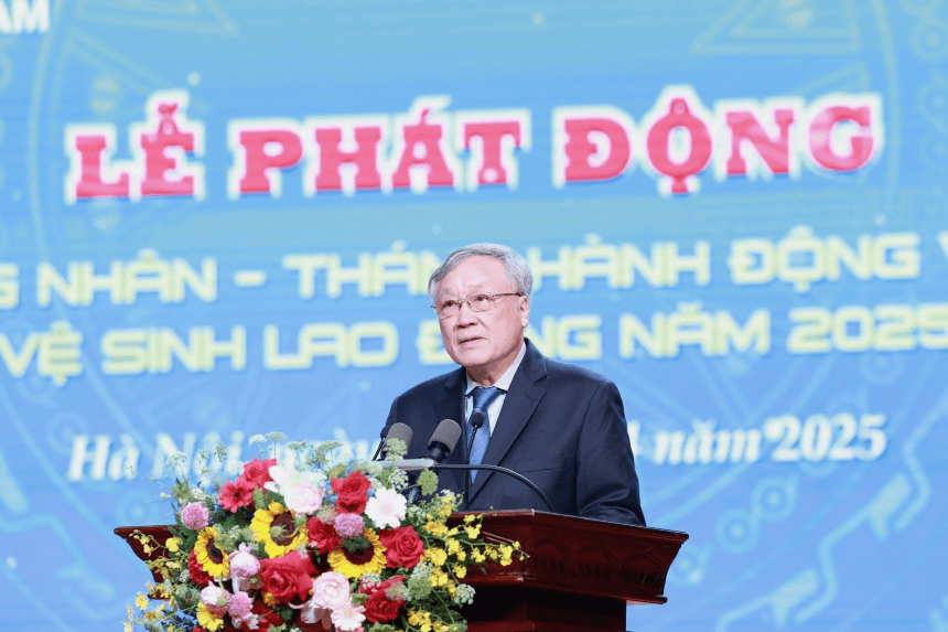 Phó thủ tướng Thường trực Nguyễn Hòa Bình dự lễ phát động Tháng Công nhân năm 2025
