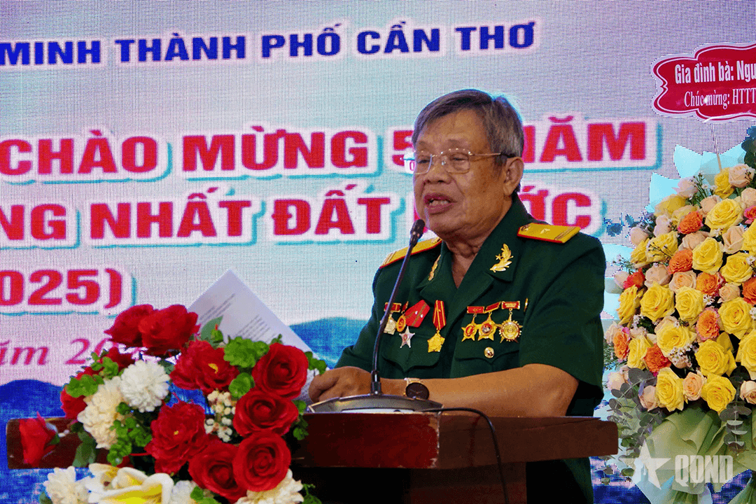 Cần Thơ: Lễ kỷ niệm và hội diễn văn nghệ chào mừng 50 năm Ngày giải phóng miền Nam