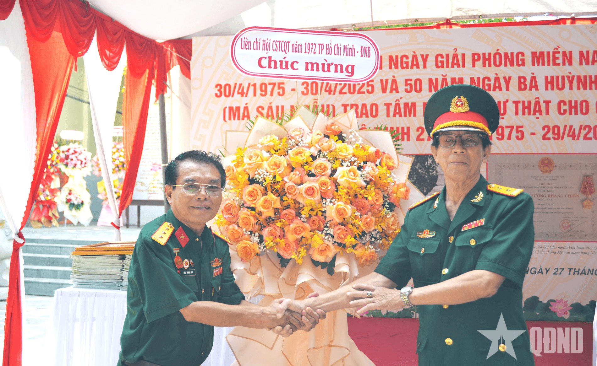 Ban liên lạc truyền thống Trung đoàn 27 họp mặt nhân dịp 50 năm non sông thống nhất