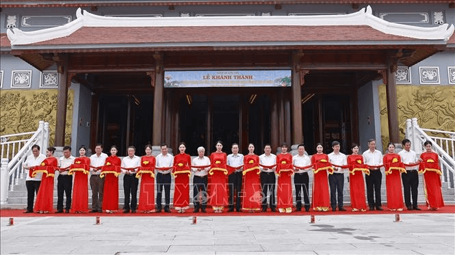 Chủ tịch Quốc hội Trần Thanh Mẫn dự lễ khánh thành Khu lưu niệm Tổng Bí thư Lê Duẩn