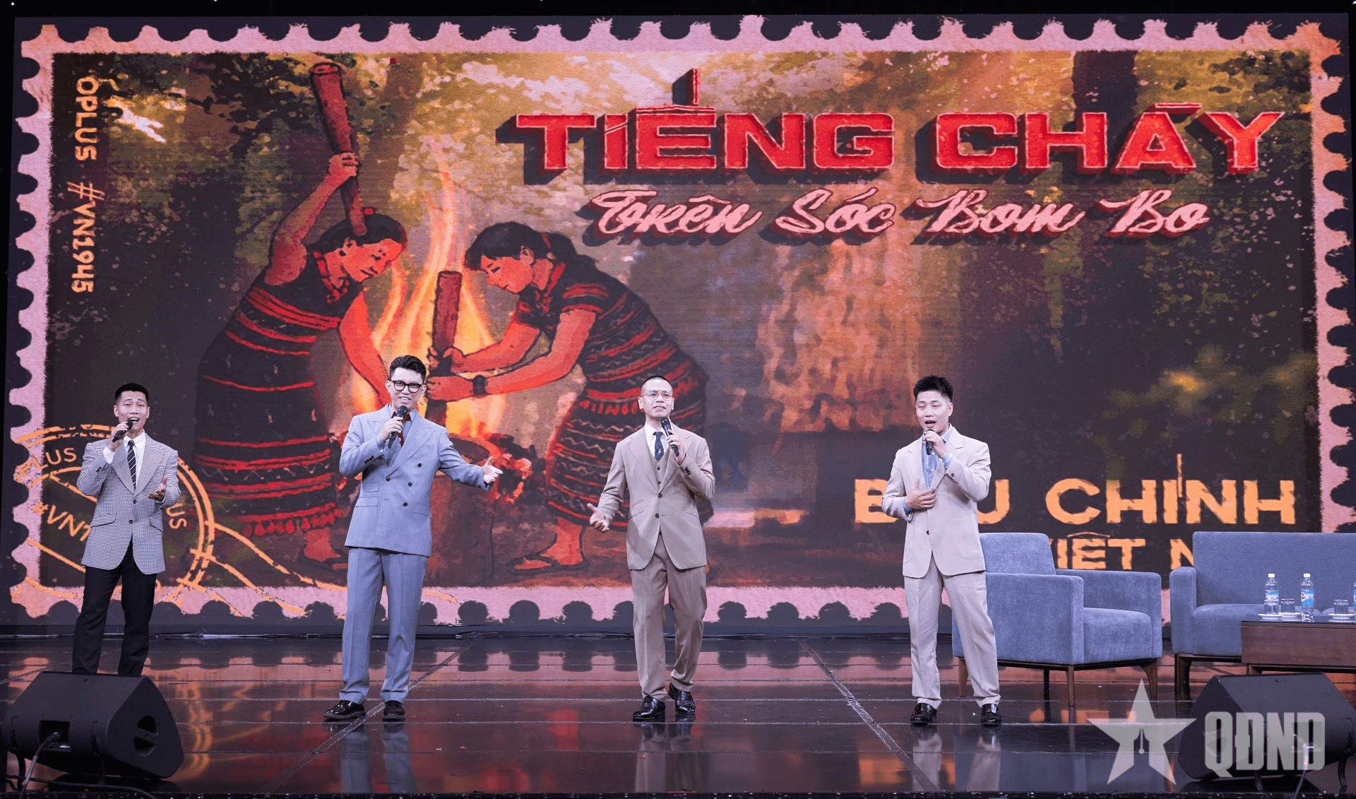 Oplus hát A cappella “Đoàn vệ quốc quân” thu hút hàng triệu người nghe