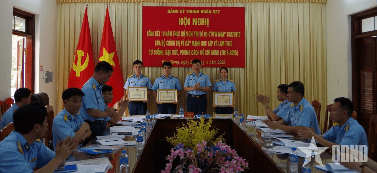 Đảng ủy Trung đoàn 927 tổng kết 10 năm thực hiện Chỉ thị 05/CT-TW của Bộ Chính trị