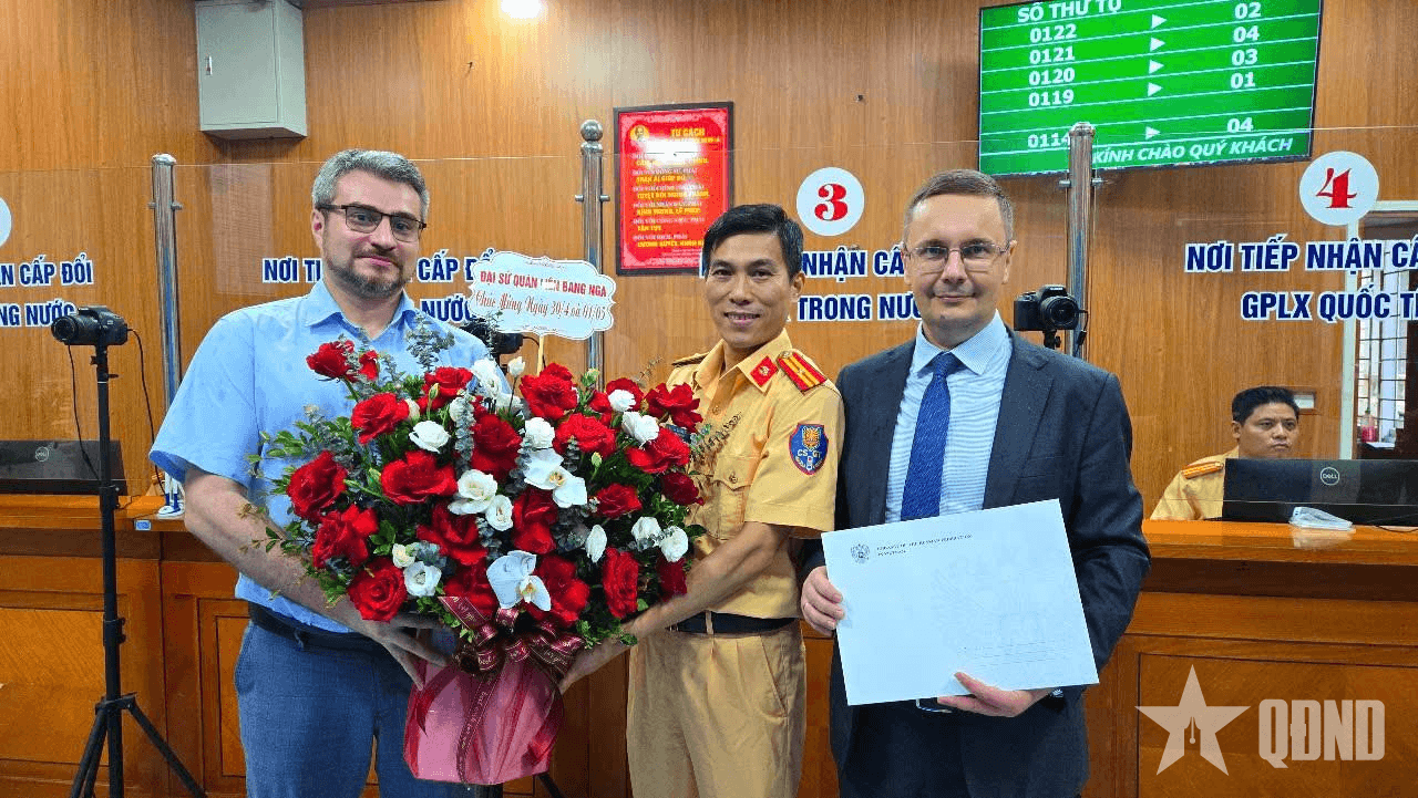 Đại sứ quán các nước đánh giá cao sự hỗ trợ của phòng Cảnh sát giao thông Công an TP Hà Nội