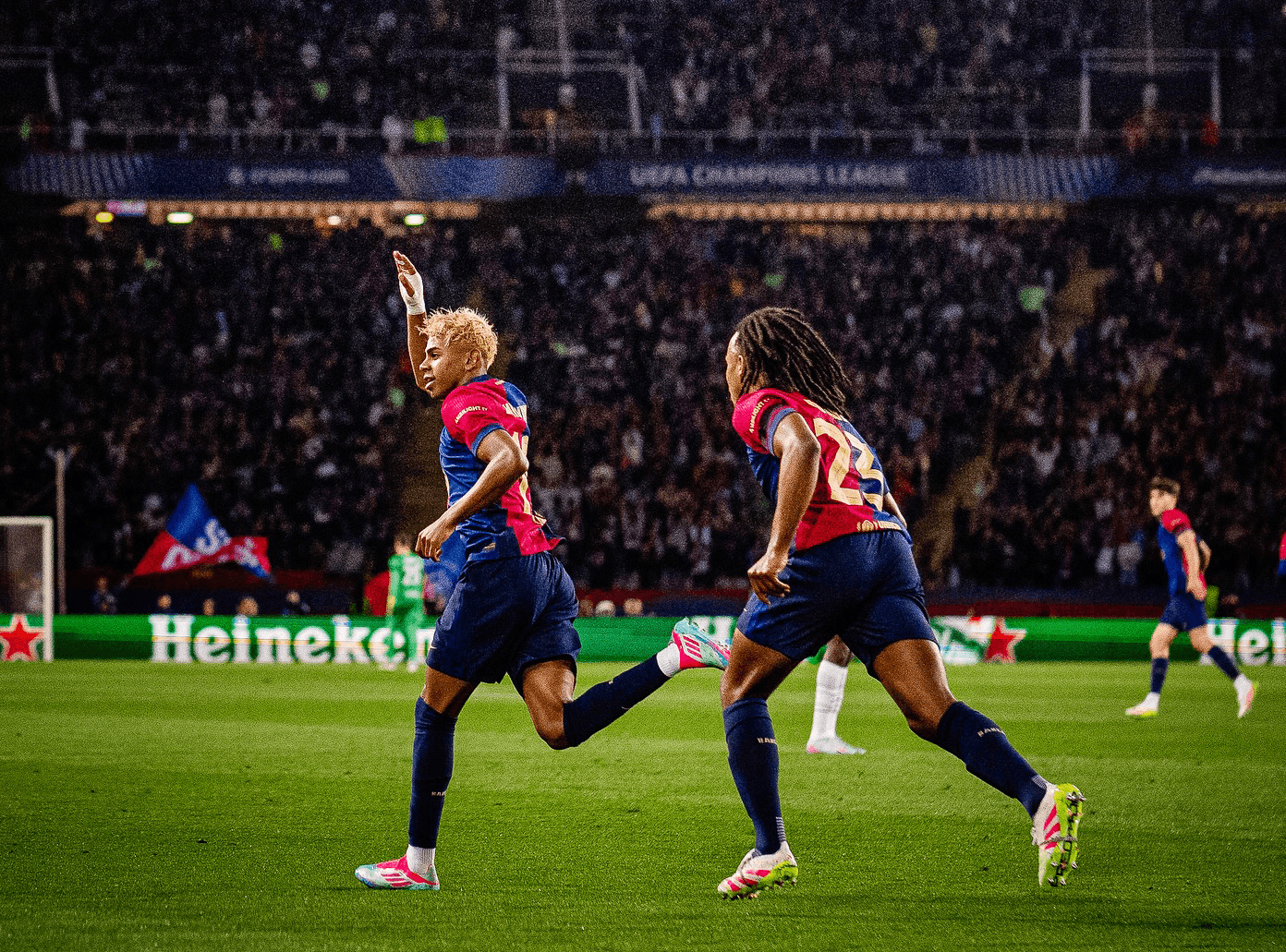 Tin thể thao (1-5): Barca thoát thua Inter, đội bóng của Ronaldo bị loại