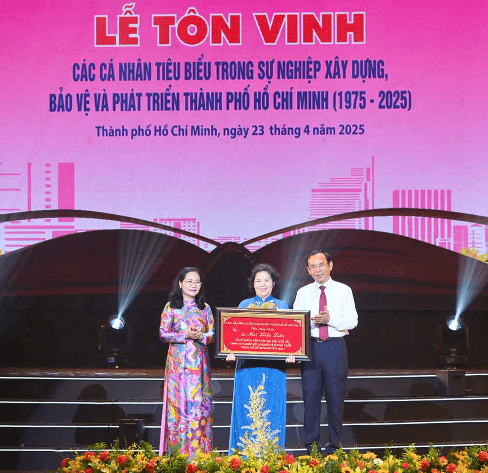 Anh hùng Lao động Mai Kiều Liên được vinh danh cá nhân tiêu biểu
