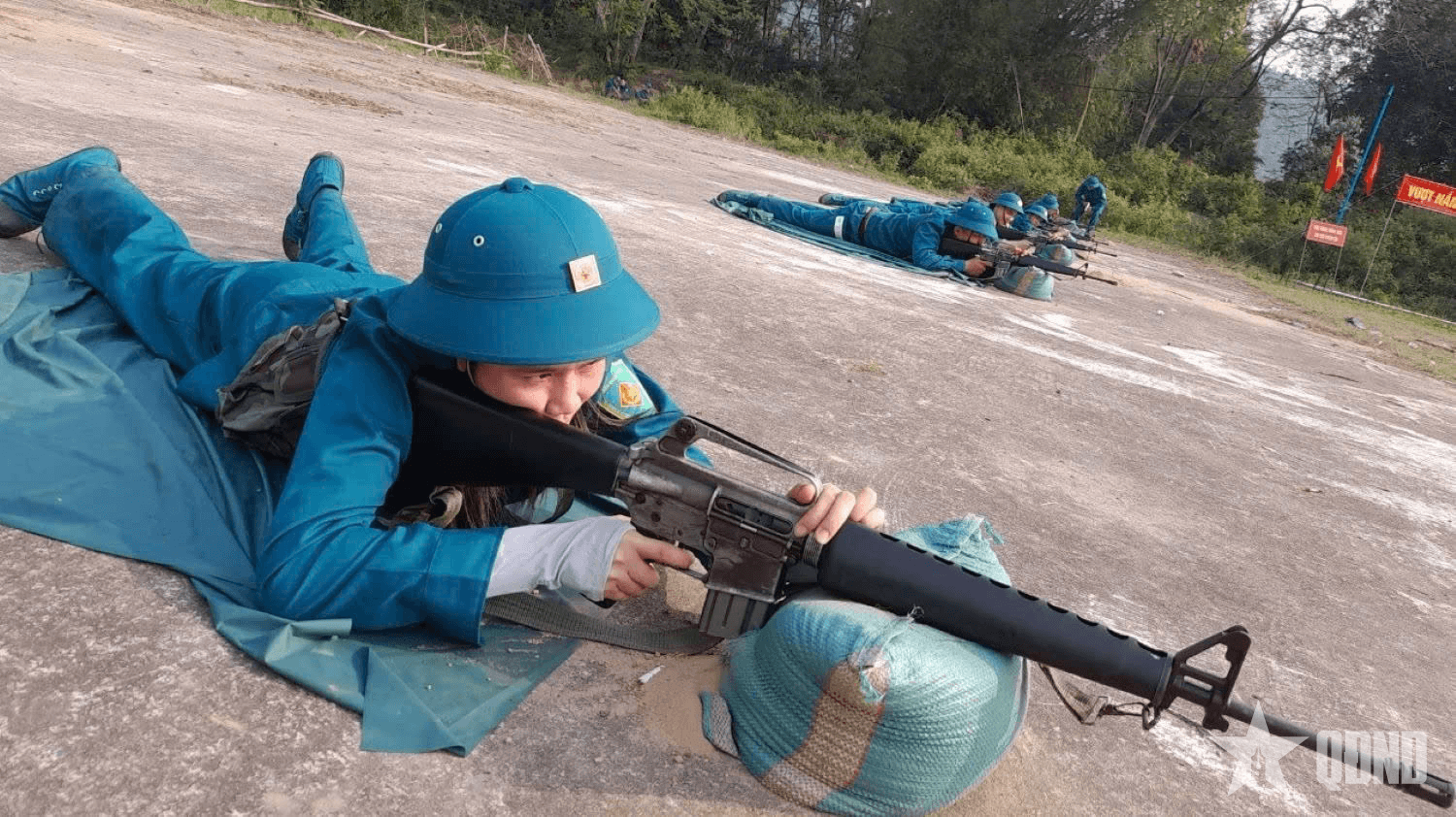 Dân quân Đại Lộc hăng say luyện rèn