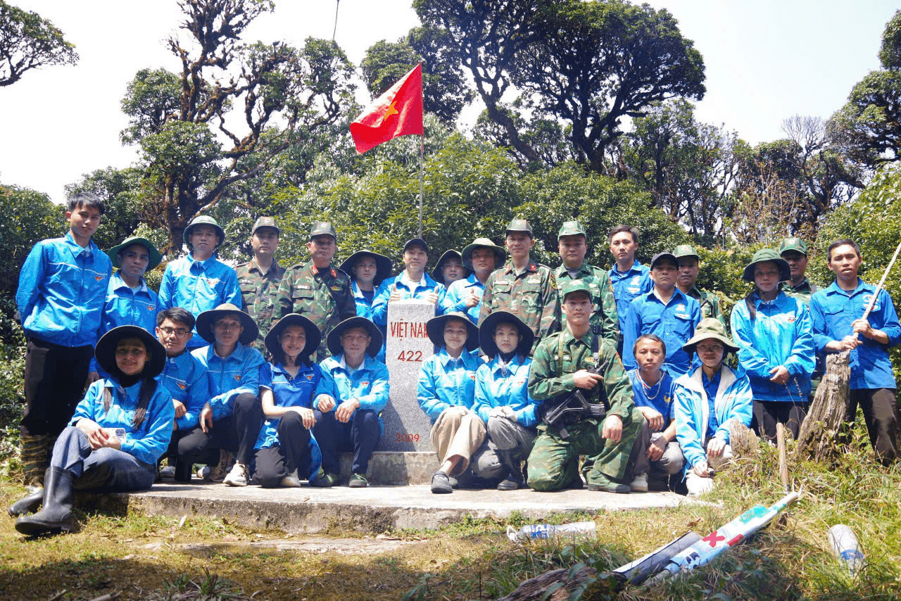 Sức trẻ tô đẹp biên cương