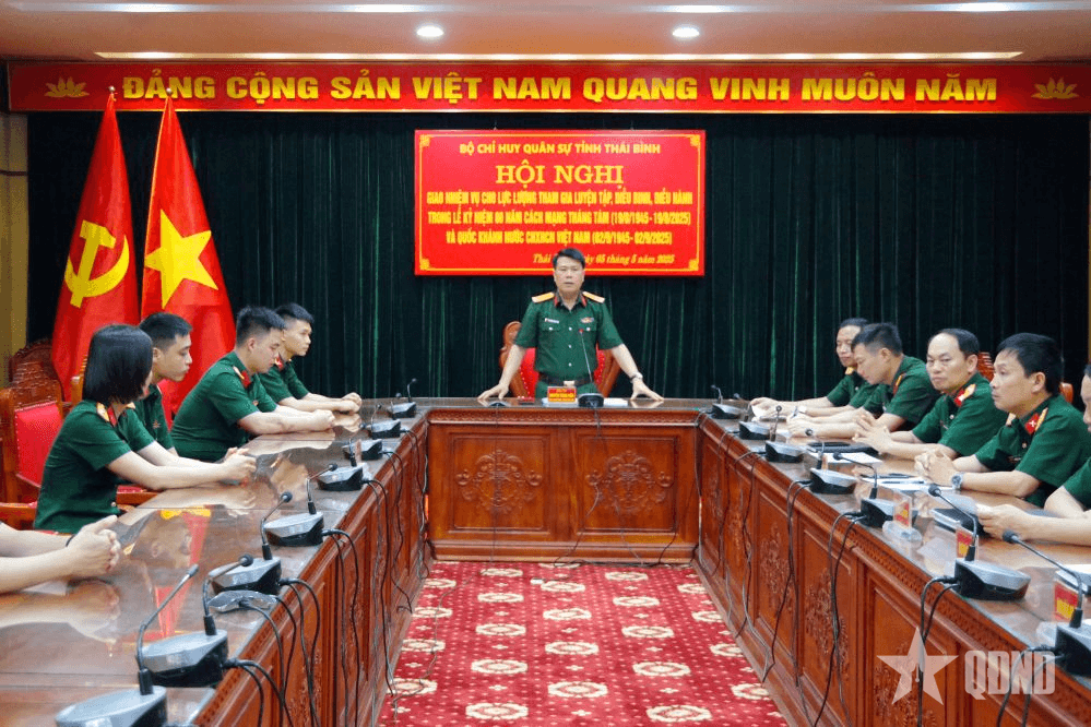 Giao nhiệm vụ lực lượng tham gia diễu binh, diễu hành kỷ niệm 80 năm Quốc khánh