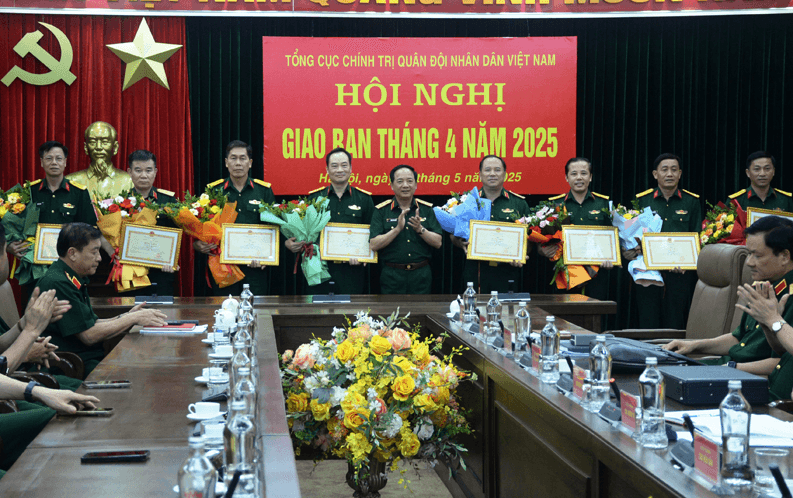 Thượng tướng Trịnh Văn Quyết chủ trì Hội nghị giao ban Tổng cục Chính trị tháng 4-2025