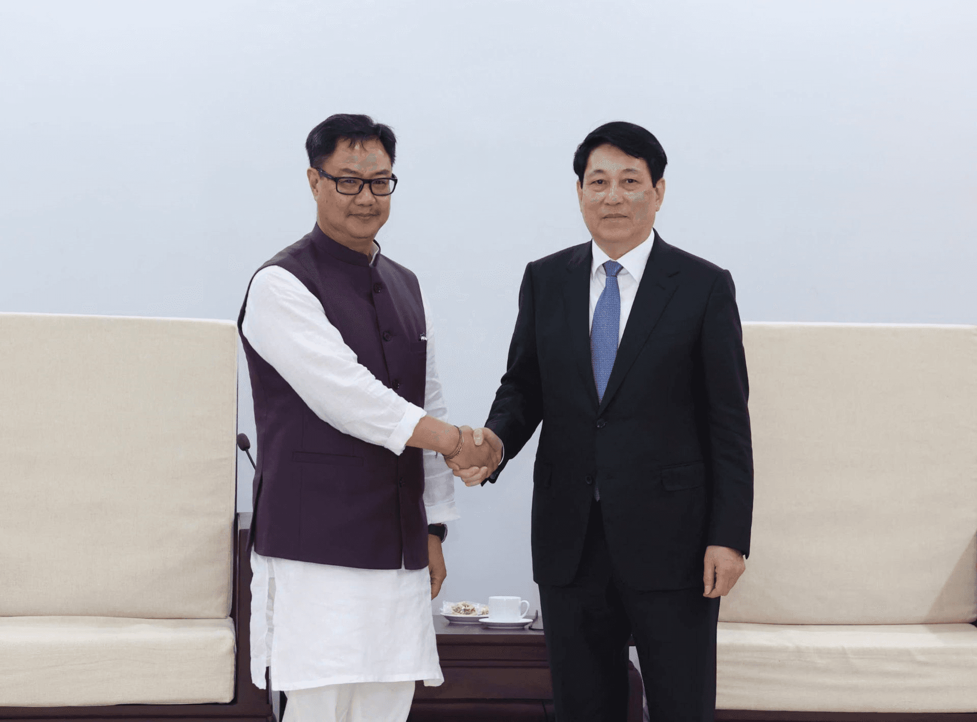 Chủ tịch nước Lương Cường tiếp Bộ trưởng các vấn đề Nghị viện và Dân tộc thiểu số Ấn Độ