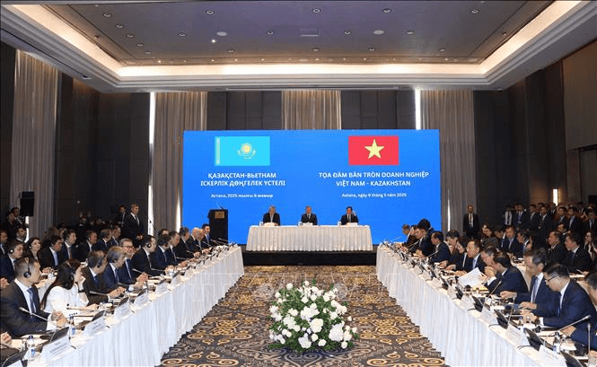 Tổng Bí thư Tô Lâm dự Tọa đàm bàn tròn Doanh nghiệp Việt Nam - Kazakhstan