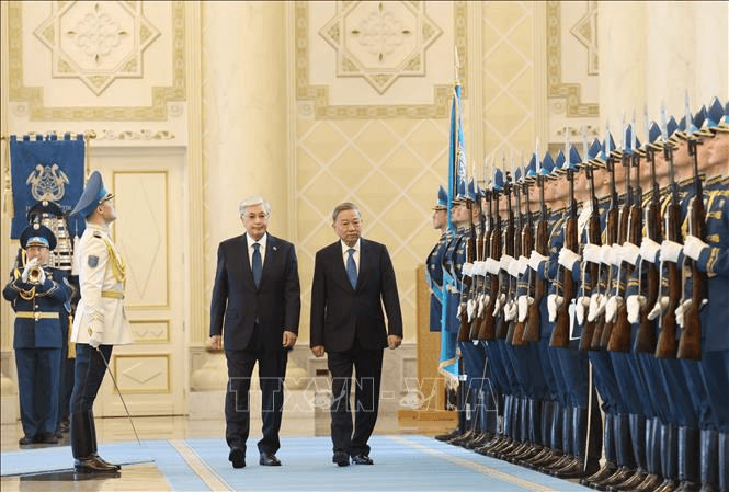 Lễ đón Tổng Bí thư Tô Lâm và Phu nhân thăm cấp Nhà nước Cộng hòa Kazakhstan