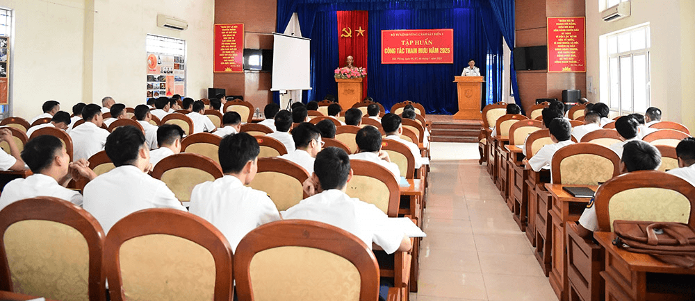 Bộ tư lệnh Vùng Cảnh sát biển 1 tập huấn công tác tham mưu năm 2025