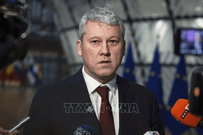 Romania bổ nhiệm quyền Thủ tướng