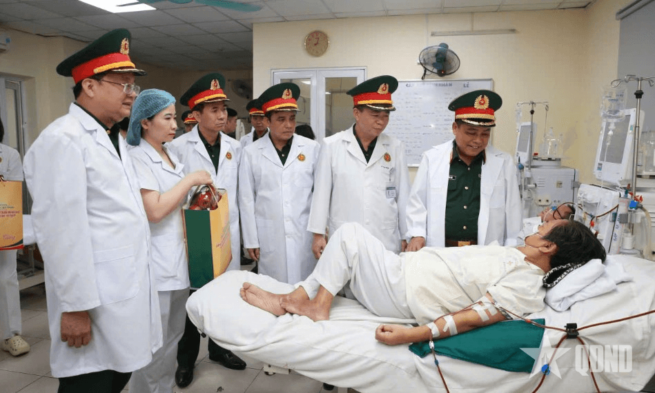 Dấu ấn chiến sĩ áo trắng và ba đột phá trong thời kỳ mới