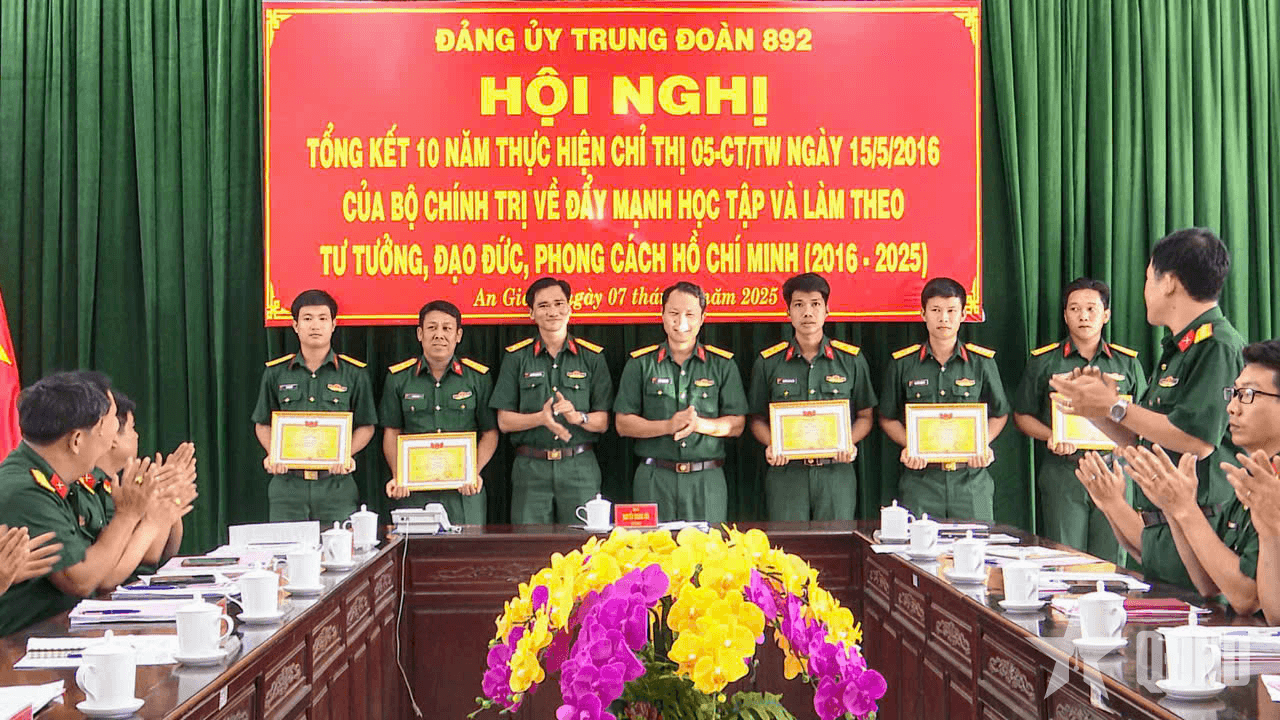 Đảng ủy Trung đoàn 892: Tổng kết 10 năm thực hiện Chỉ thị số 05-CT/TW của Bộ Chính trị