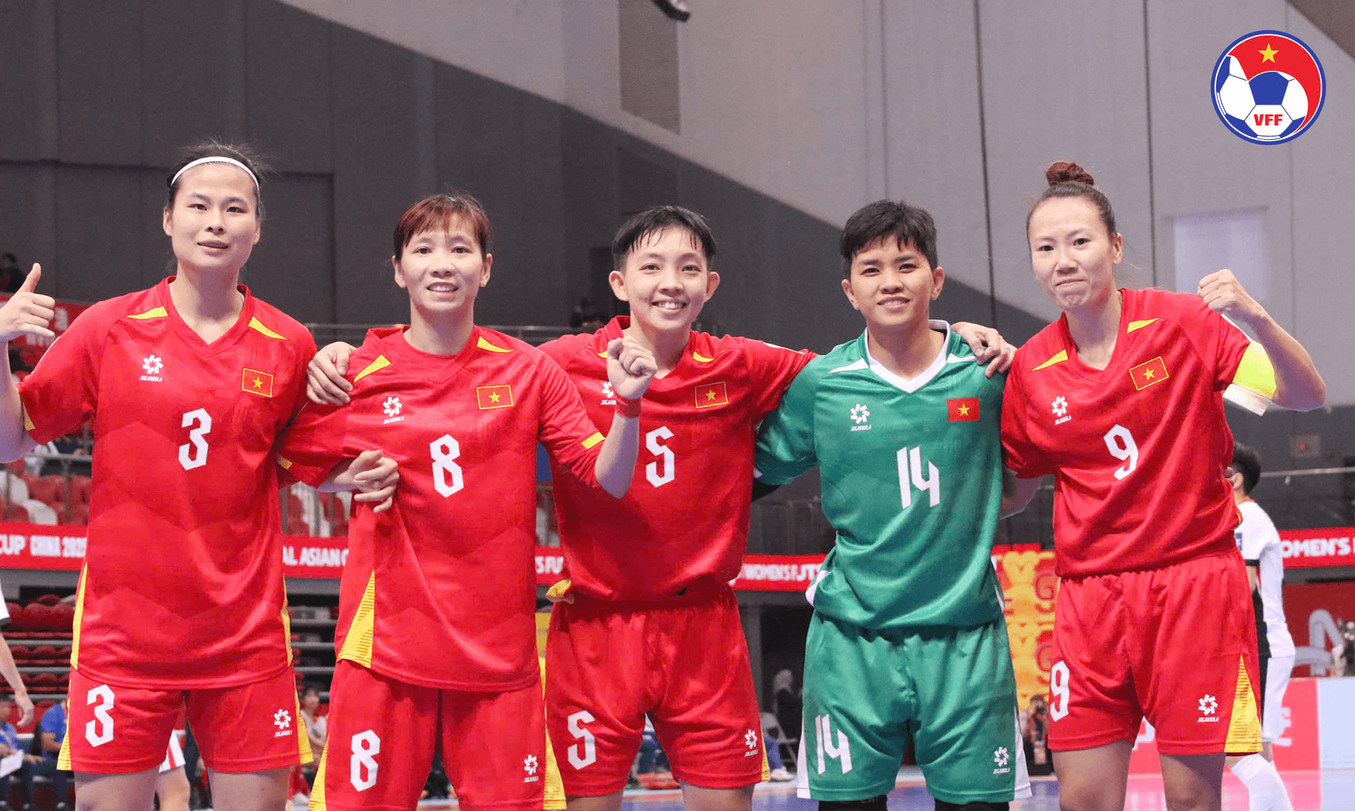 Tuyển futsal nữ Việt Nam khởi đầu thuận lợi tại giải châu Á