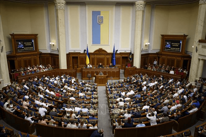Quốc hội Ukraine phê chuẩn thỏa thuận khoáng sản chiến lược với Mỹ