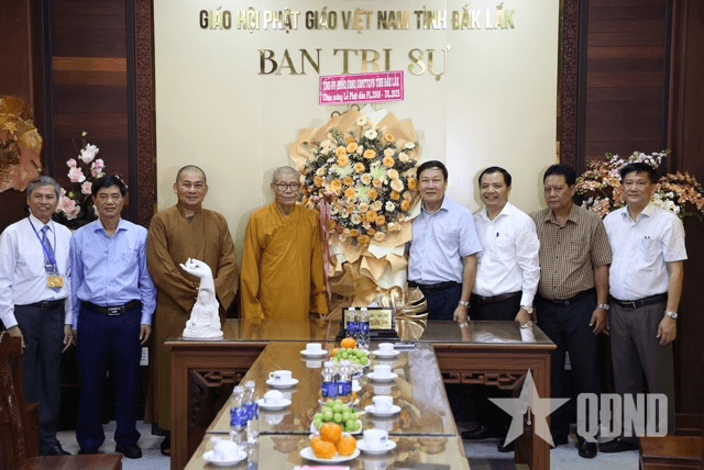 Lãnh đạo tỉnh Đắk Lắk thăm, chúc mừng cơ sở Phật giáo nhân dịp Lễ Phật đản