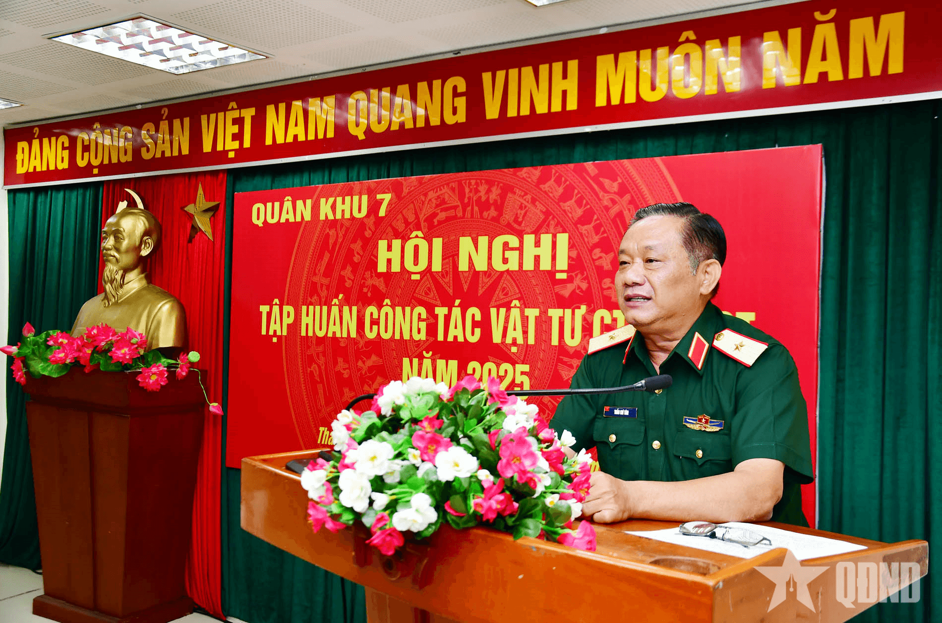 Quân khu 7 quản lý, sử dụng tốt vật tư công tác Đảng, công tác chính trị