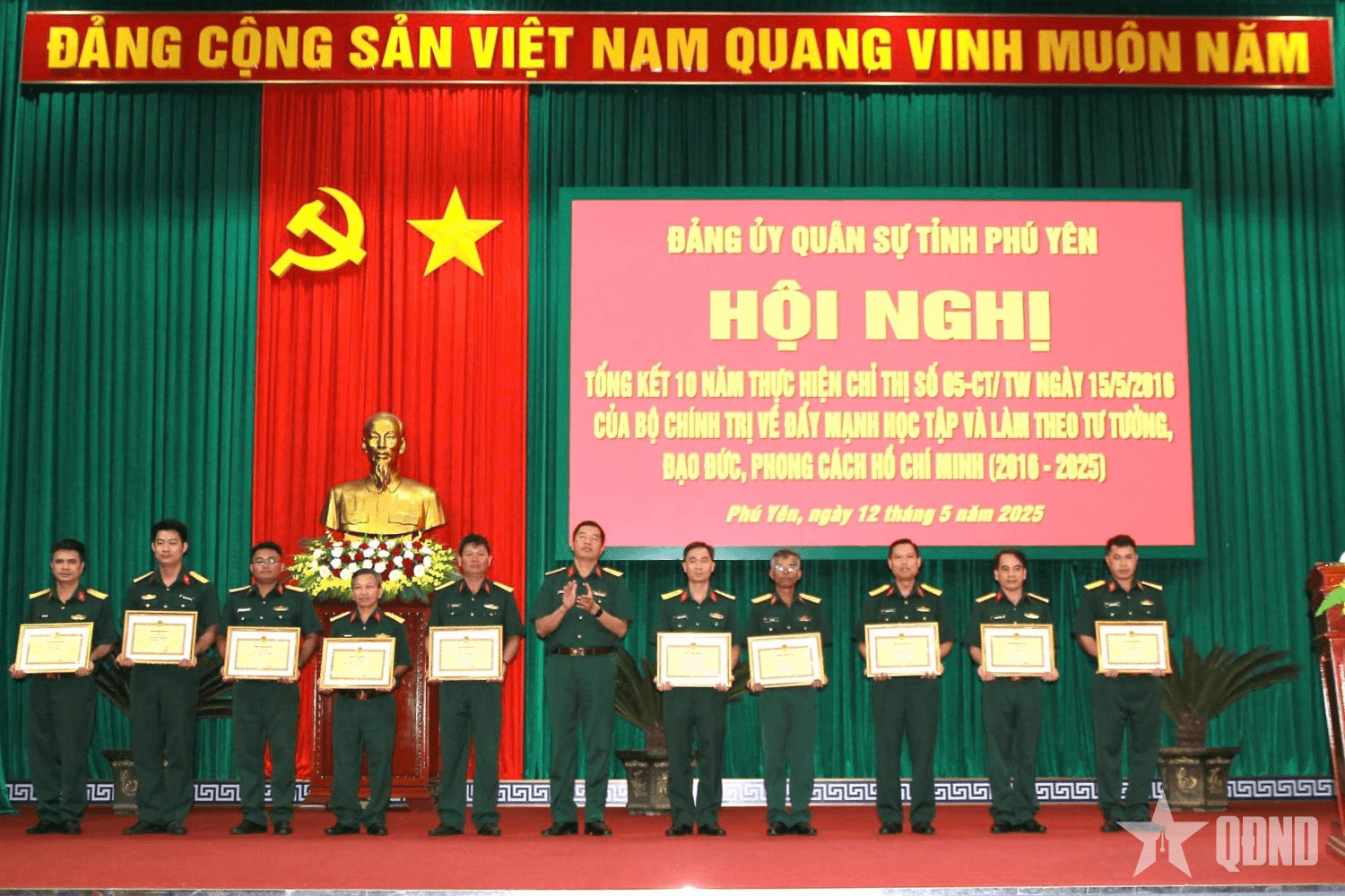 Lực lượng vũ trang tỉnh Phú Yên tham gia hơn 12.000 ngày công giúp dân