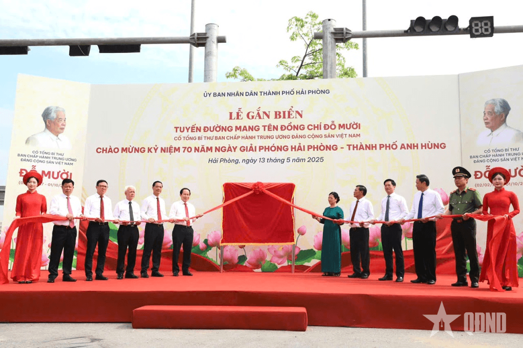 Hải Phòng gắn biển tuyến đường mang tên cố Tổng Bí thư Đỗ Mười